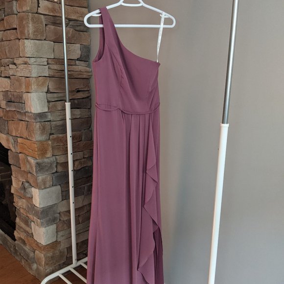 David's Bridal chianti bridesmaid dress - Picture 2 of 7